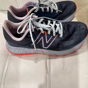 New Balance Women's Dark Blue and Pink Athletic Shoes